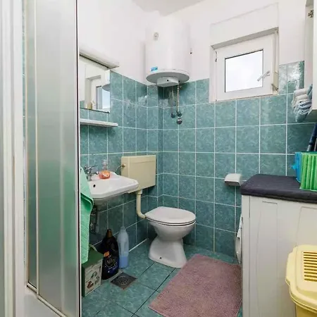 Apartman In 51197 *